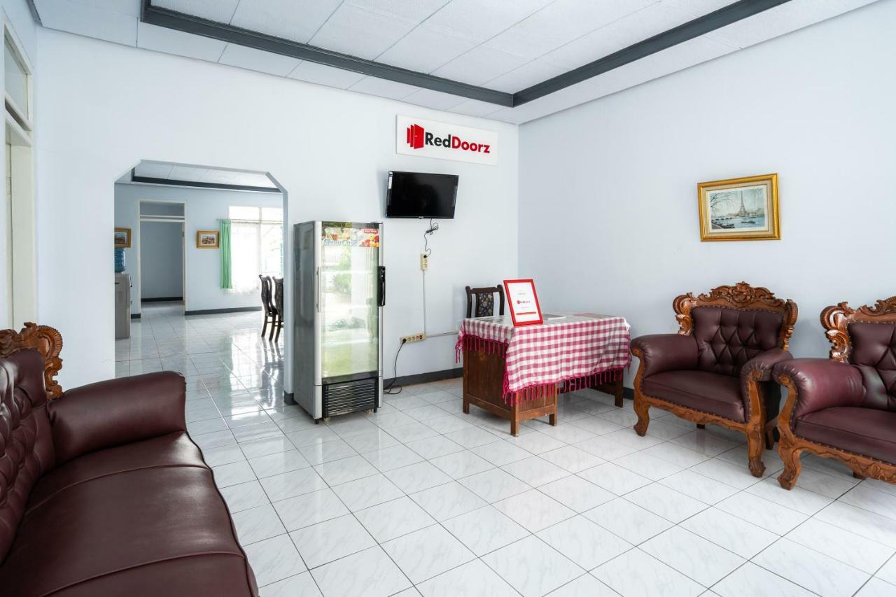 Reddoorz Syariah Near Rsud Cimacan Bogor Luaran gambar